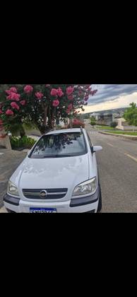 CHEVROLET ZAFIRA 2.0 MPFI EXPRESSION 8V FLEX 4P AUTOMÁTICO